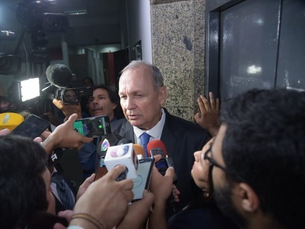 “Adefesio jurídico”, la calificación que Ferreiro da a su imputación - ADN Paraguayo