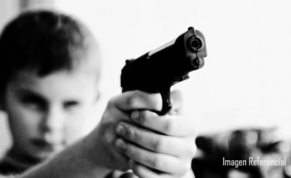 Niños de 12 y 13 años intentan asaltar a brasileña