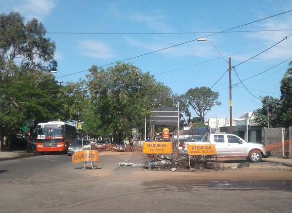 Desde el miércoles se cierra media calzada de la Ruta PY01 en San Lorenzo - Nacionales - ABC Color