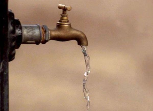 Anuncian normalización de provisión de agua en zonas de Asunción y Luque - Nacionales - ABC Color