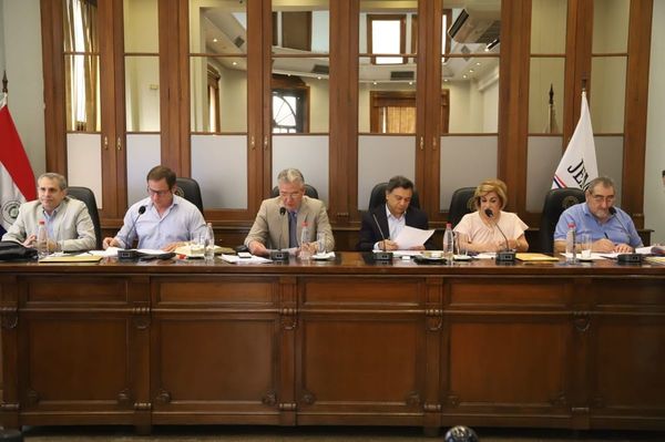 El JEM investiga a jueza y fiscal por irregularidades