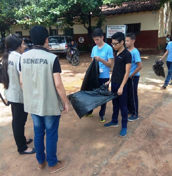 Eliminarán criaderos de mosquitos en centros educativos para el inicio de las clases | .::Agencia IP::.
