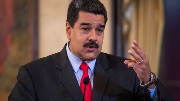 Maduro llama a «reformatear» la relación «indestructible» de Venezuela con Cuba | .::Agencia IP::.