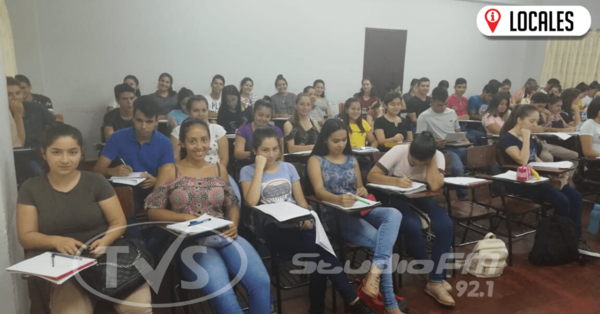 UCI ofrece cursos para acceder a las Becas de Itaipu