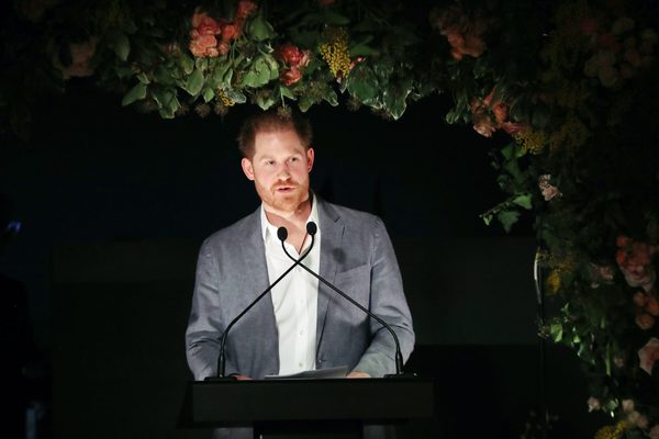 El Príncipe Harry da su primer discurso desde su salida de la realeza británica