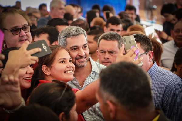 Presidente permanecerá en reposo tras presentar síntomas febriles | .::Agencia IP::.