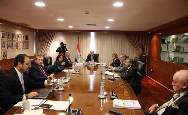 HOY / Tras fuga de reos del PCC, piden reforzar seguridad de magistrados.