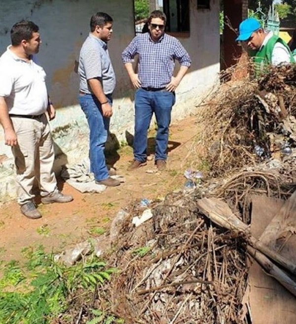 No limpiaron sus casas y fueron imputados | Noticias Paraguay