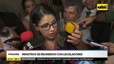 Ministros ser reúnen con legisladores - ABC Noticias - ABC Color