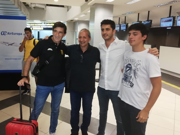 Guaraní parte rumbo a Bolivia para su debut copero