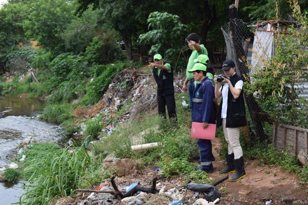 Realizan monitoreo ambiental en alrededores del Cerro Lambaré