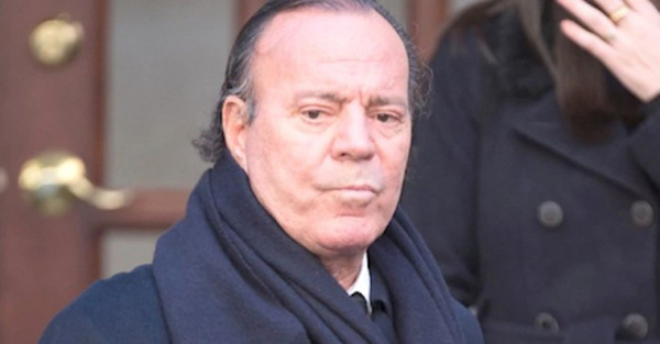 Con 76 pirulos, Iglesias fue abuelo por quinta vez