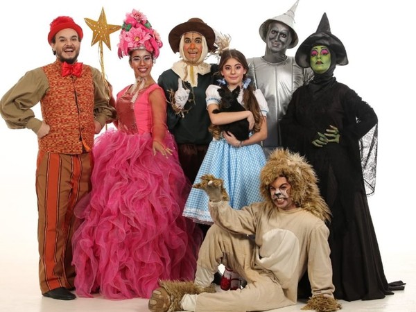 El Mago de Oz se presenta en el Teatro Latino