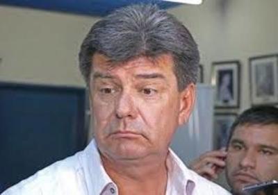 Efraín no se resigna y ya sueña con un nuevo intento de juicio político