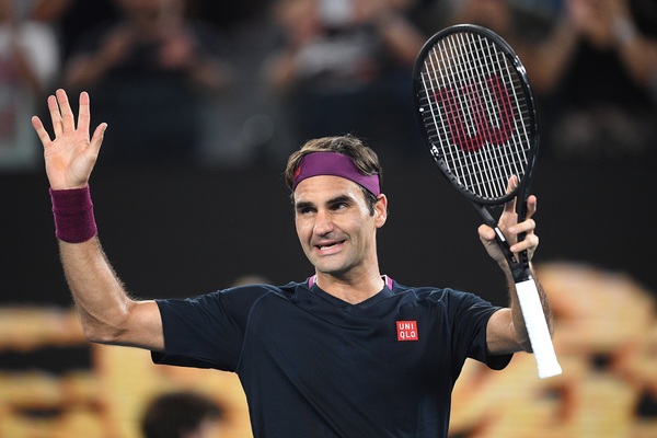 Djokovic y Federer avanzan a la tercera ronda en Melbourne