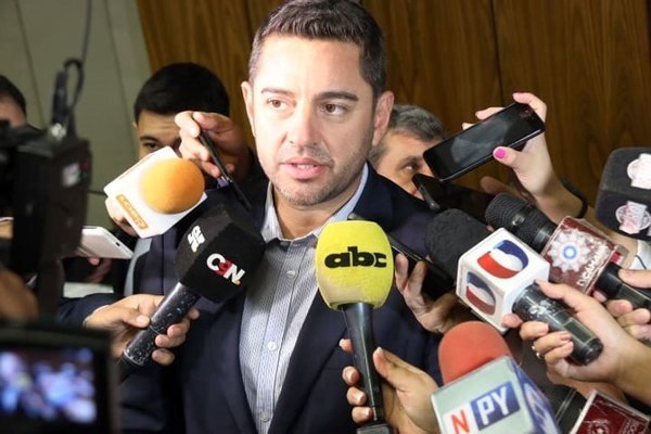 Honor Colorado rechaza juicio político y está a disposición del Gobierno - ADN Paraguayo