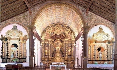 HOY / Iglesia de Yaguarón declara la  “guerra” a Trinidad: exige dos  altares del tiempo de López
