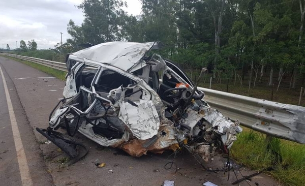 HOY / Joven médica fallece en accidente rutero