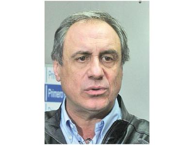 Pfannl dice que la casa necesitaba refacciones