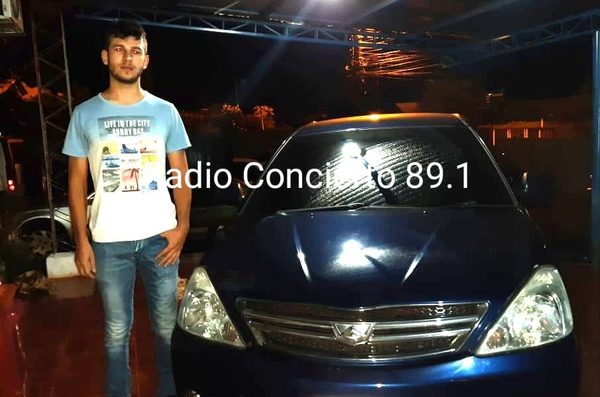 Detienen a joven que tenía en su poder un automóvil robado