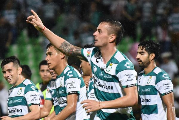 Santos derrota al Pumas - Fútbol - ABC Color