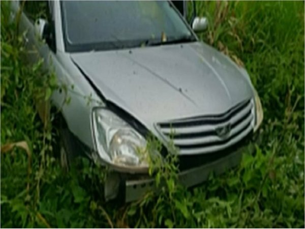 Curuguaty: Recuperan vehículo robado tras persecución policial