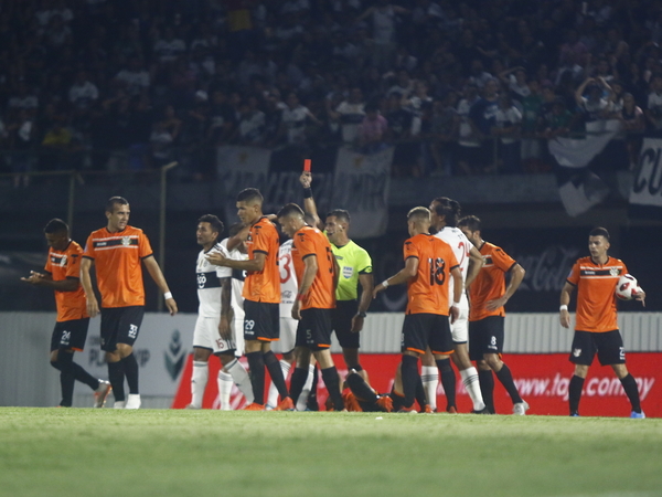 Viudez y Zaracho se perderán las próximas dos fechas