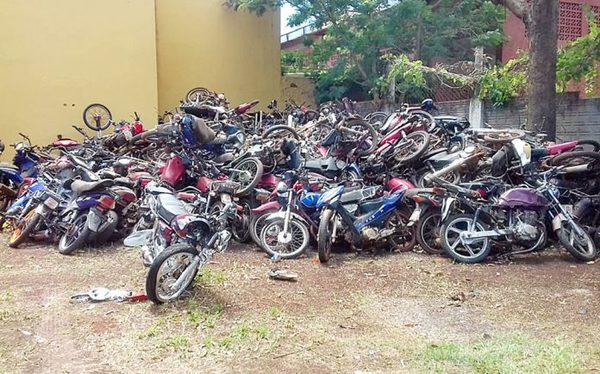 Por orden judicial: policía destruirá vehículos abandonados en comisarías