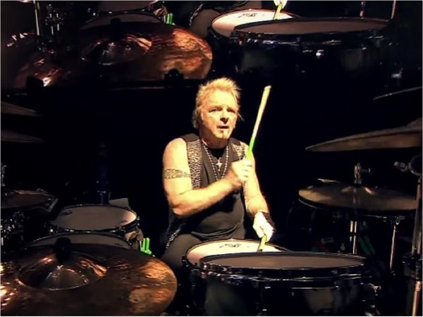 No dejaron entrar al baterista Joey Kramer al ensayo de Aerosmith