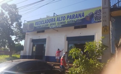 Asaltan recicladora y se llevan importante suma de dinero