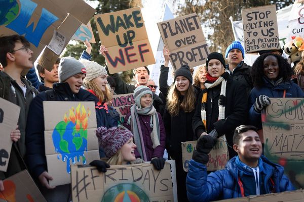 Greta Thunberg critica a Davos por ignorar las reivindicaciones climáticas