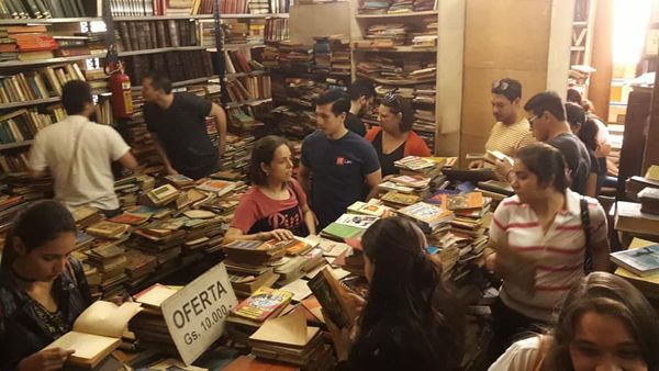 Viví el tour literario en Asunción