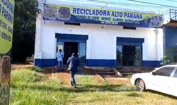 Desconocidos roban G. 4 millones de una recicladora en Minga Guazú