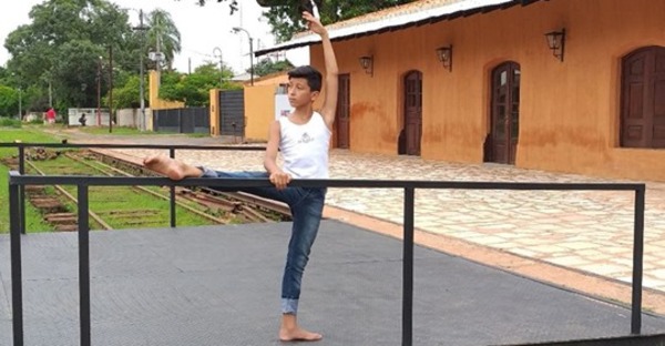 Joven bailarín destacado solicita apoyo para festival