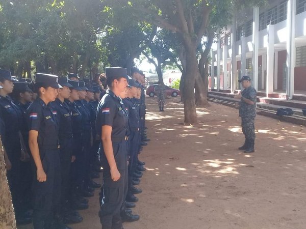 Mujeres realizan test sicotécnico para ser parte del Grupo Lince