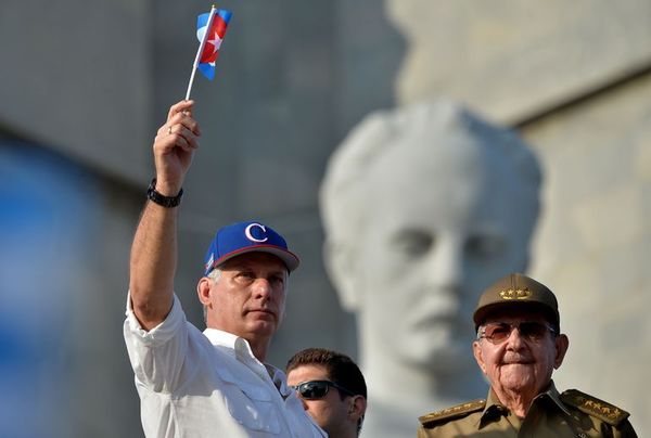 Bolivia “congela” relaciones con Cuba - Mundo - ABC Color