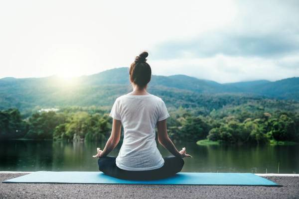 Yoga y meditación este sábado en Plaza Uruguaya - ADN Paraguayo