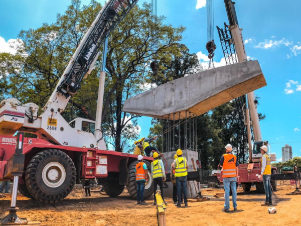 Corredor Vial Botánico: Elevan primer dintel que sostendrá al viaducto 