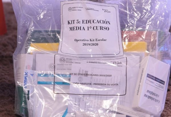 El MEC entrega el 100% de los kits escolares en San Pedro