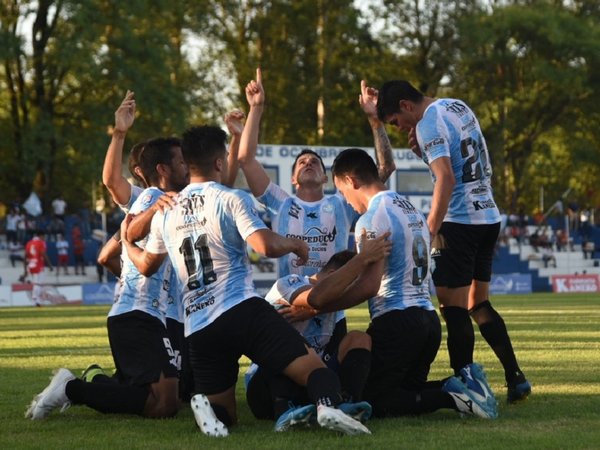 Histórico triunfo de Guaireña en Itauguá