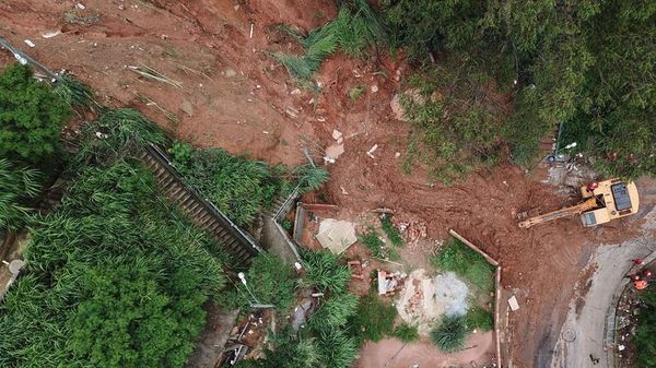 Suben a 30 los muertos por lluvias récord en estado brasileño de Minas Gerais  - Mundo - ABC Color