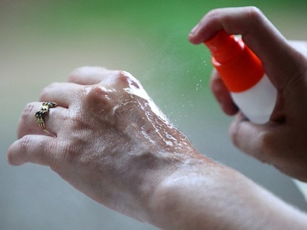 Cómo usar repelente para que sea efectivo y evitar efectos adversos