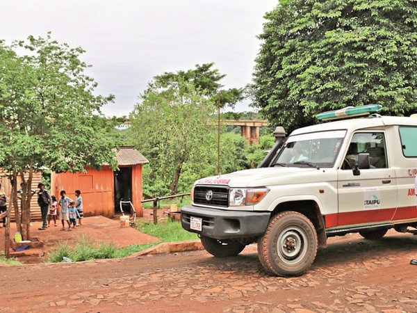 Mujer tuvo su séptimo hijo tras ser asistida por médicos de  hospital