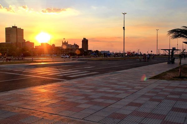 Meteorología prevé para hoy un día caluroso, con baja probabilidad de lluvias - ADN Paraguayo