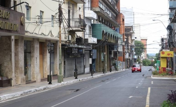 HOY / Domingo caluroso y sin lluvias, desde el lunes vuelven las tormentas