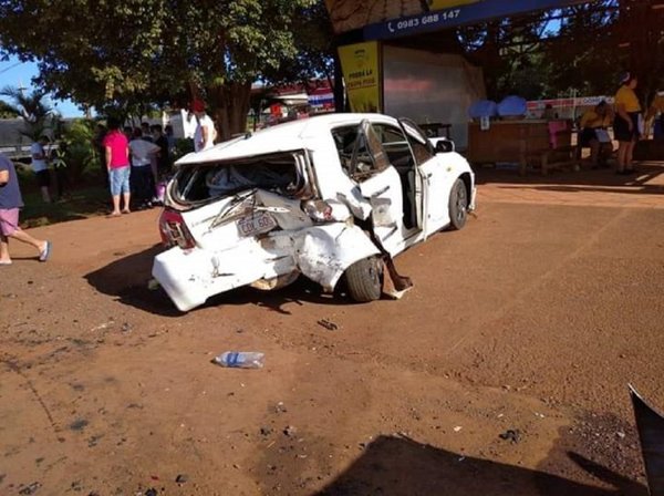 Triple choque deja 5 heridos en Minga Guazú | Noticias Paraguay