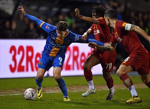 Liverpool se complica y tendrá que ir al “replay” - Fútbol - ABC Color