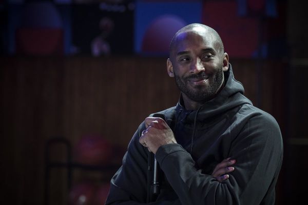 El exastro del básquetbol Kobe Bryant muere en un accidente de helicóptero