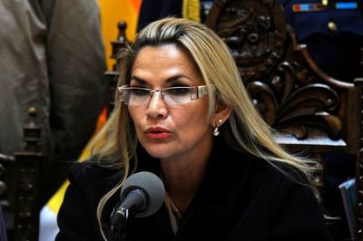 Presidenta de Bolivia pide la renuncia de todos sus ministros - Mundo - ABC Color