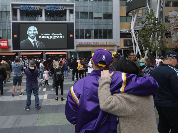 El mundo llora a Kobe Bryant